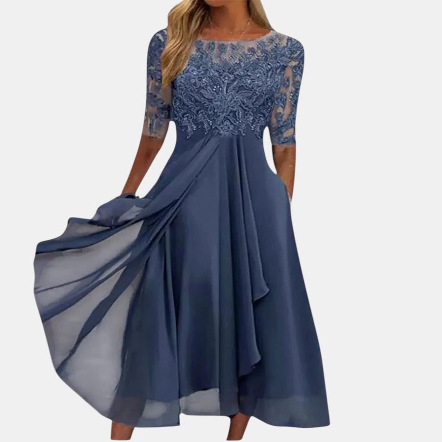 Robe de Soirée Élégante en Dentelle Loreto