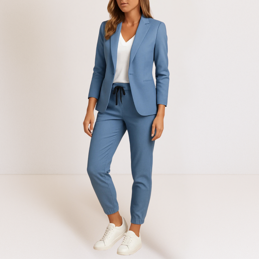 Monique | Élégance Moderne dans un Ensemble Confortable