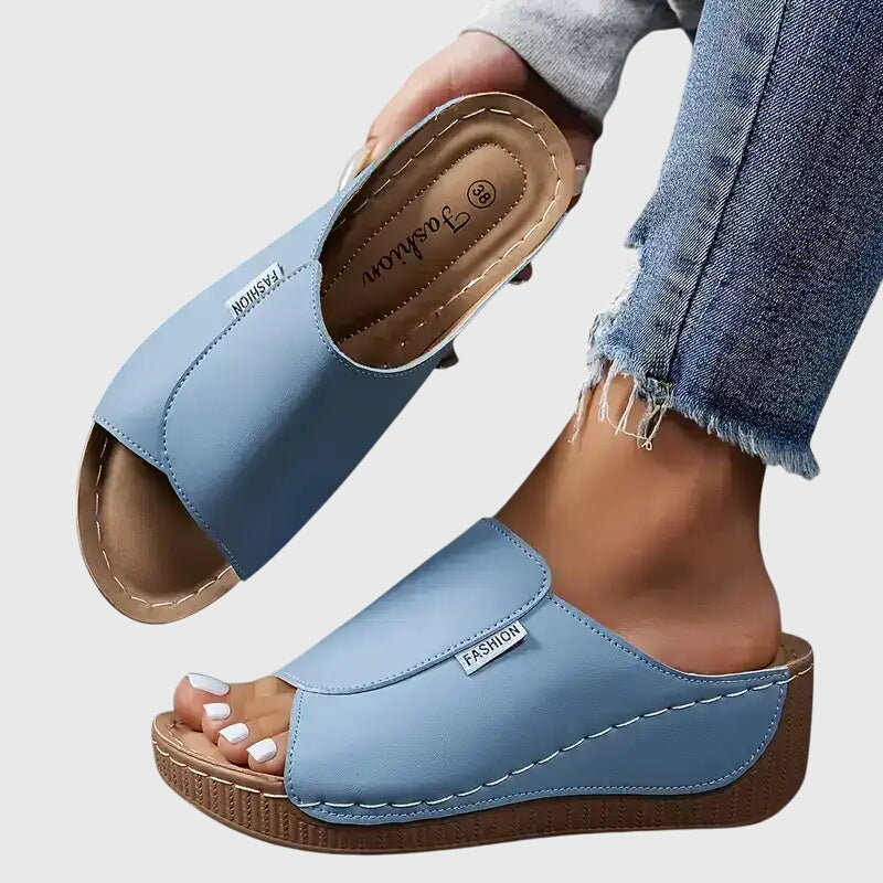 Bríd | Sandales de marche confort classique