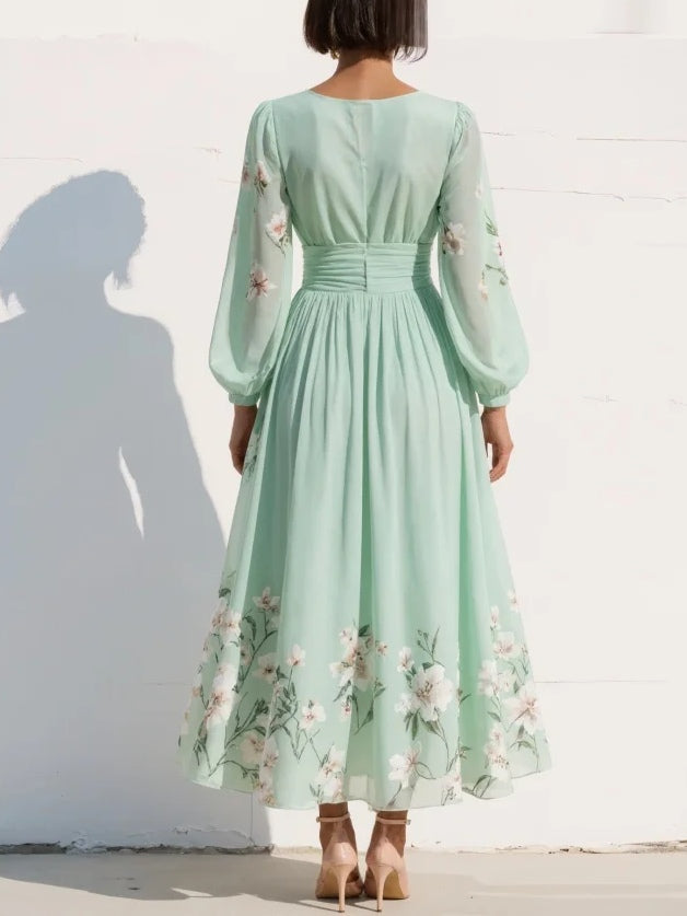Odelia – Robe Midi Florale avec Silhouette Flottante