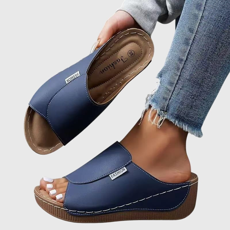 Bríd | Sandales de marche confort classique