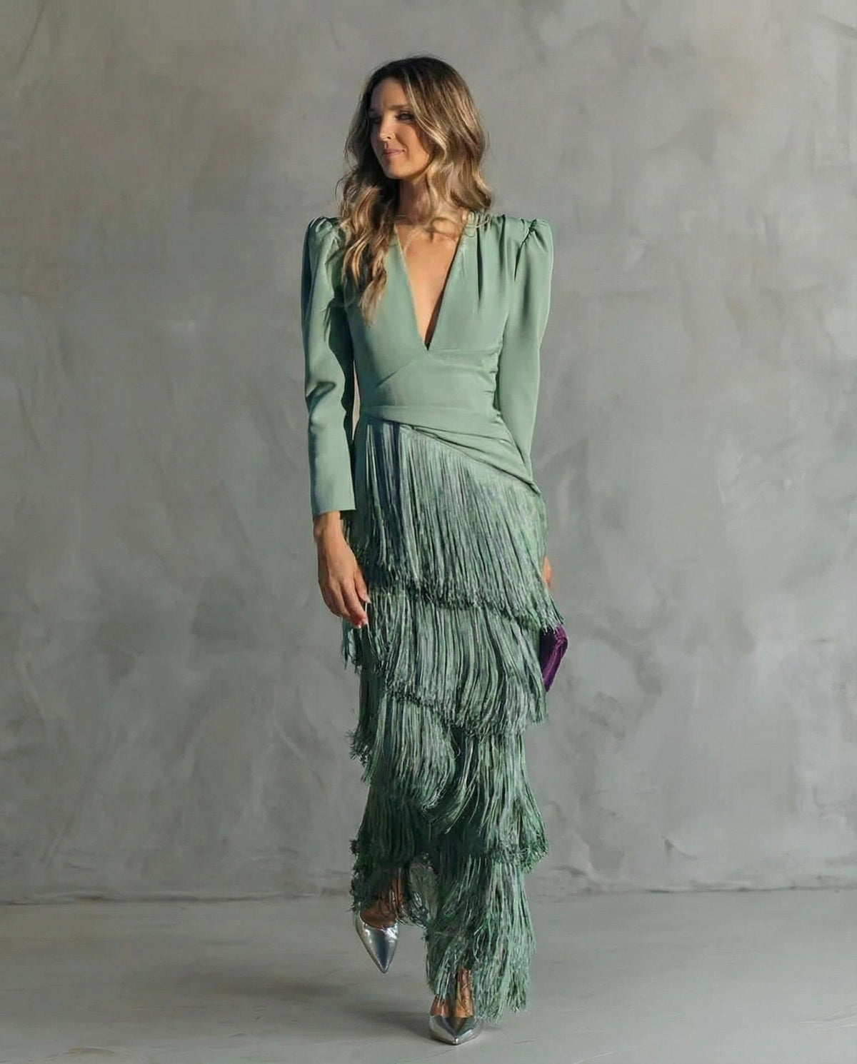 Clara | Robe Élegante avec Manches Frangées