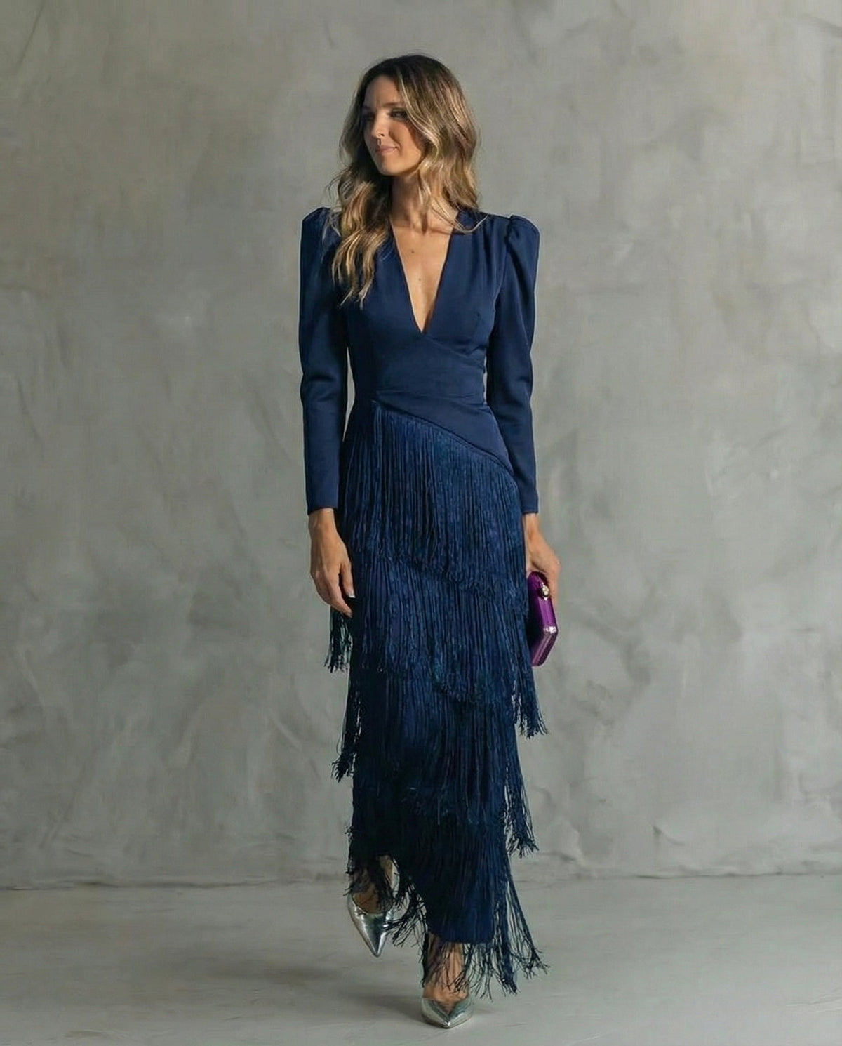 Clara | Robe Élegante avec Manches Frangées