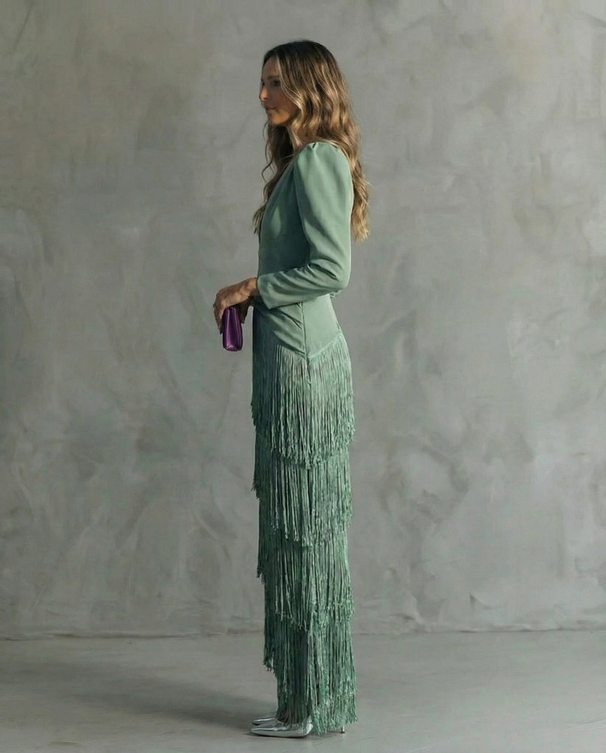 Clara | Robe Élegante avec Manches Frangées